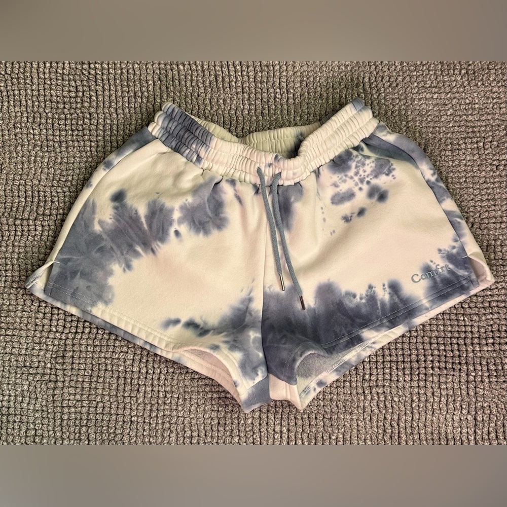 Comfrt Tie Dye Blue Shorts